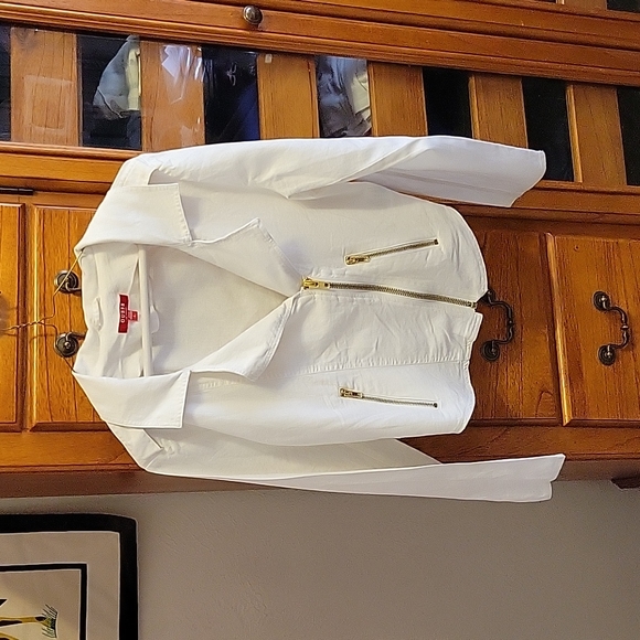 Guess Jackets & Blazers - GUESS linen/viscose blend Jacket